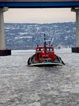 Great Lakes Towing tug