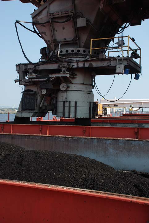 Loading coal at Midwest Energy