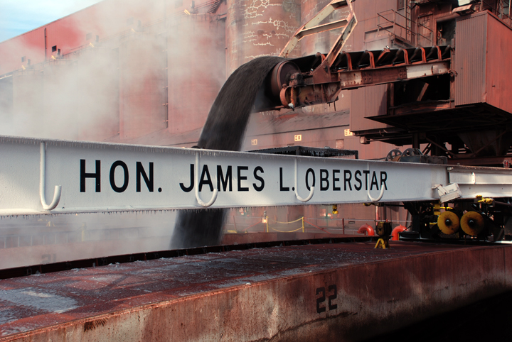 Oberstar loading at Silver Bay