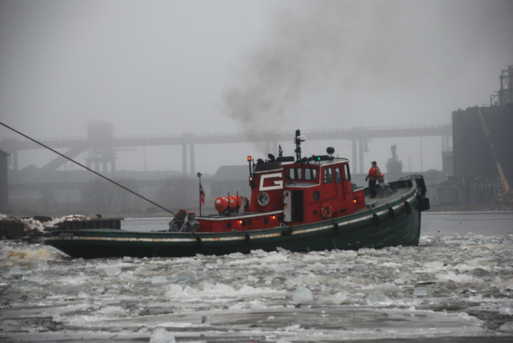 tug Arkansas