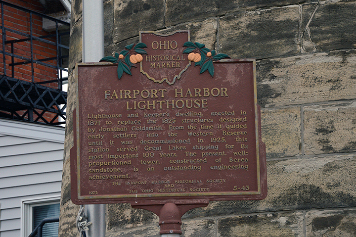 plaque at Fairport Lighthouse