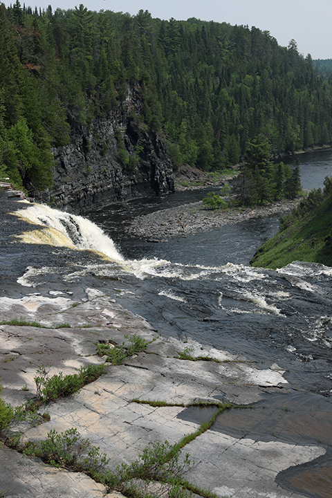 Kakabeka Falls